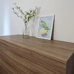 Modern And Cozy Live Like A Local *
