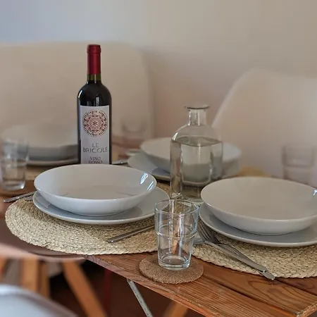 דירה Modern And Cozy Live Like A Local *