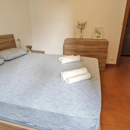 דירה Modern And Cozy Live Like A Local *