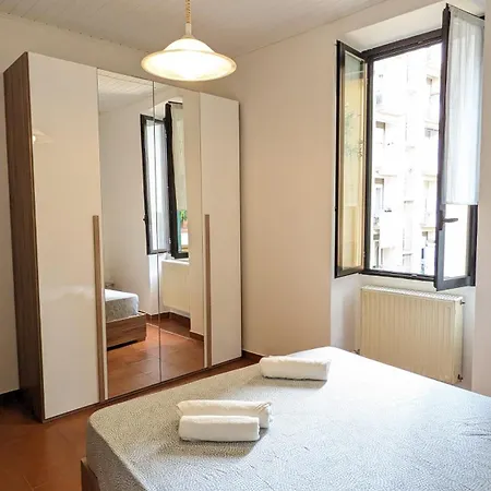 Appartamento Modern And Cozy Live Like A Local *