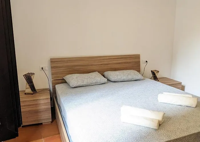Modern And Cozy Live Like A Local Apartamento