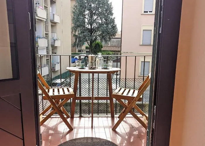 Modern And Cozy Live Like A Local Como