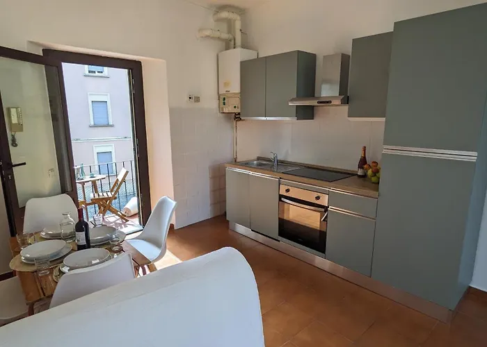 Modern And Cozy Live Like A Local