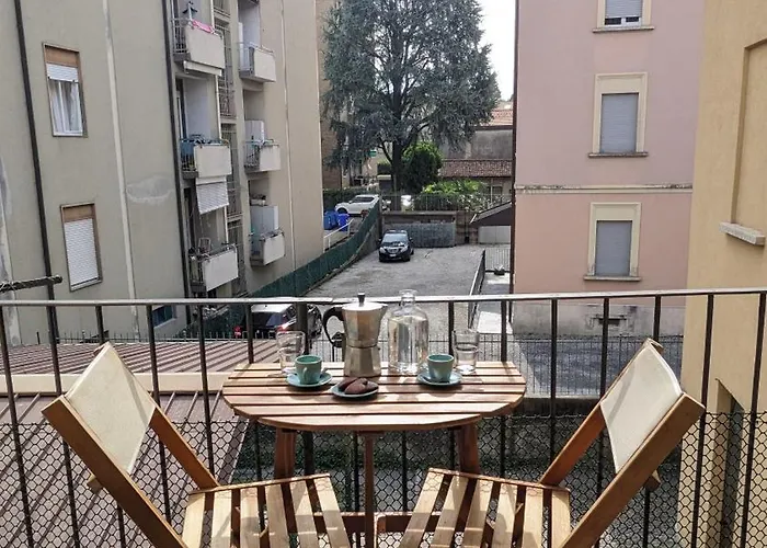 Modern And Cozy Live Like A Local *