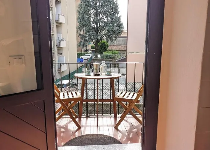 Modern And Cozy Live Like A Local