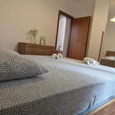 Modern&cozy Live Like A Local Apartament *