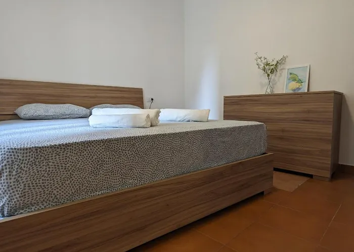 Modern And Cozy Live Like A Local Apartment *