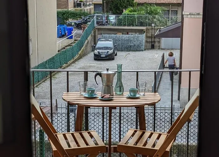 Modern And Cozy Live Like A Local Apartment